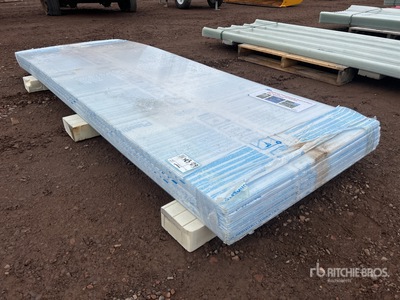 Quantity of (20) 8 ft x 35 in Clear Multi-Wall Polycarbonate Panel (Unused)