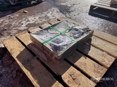 Quantity of (30) Heavy Duty D-Ring Shackle (Unused)