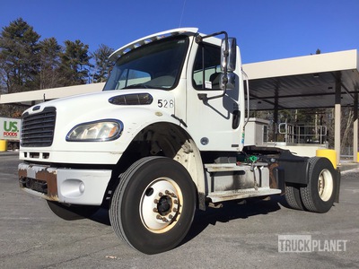 2012 Freightliner M2 106 4x2 Tracteur Routier
