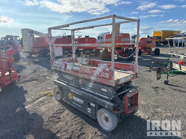 ELEVADOR TIJERA 2017 SKYJACK SJIII3220