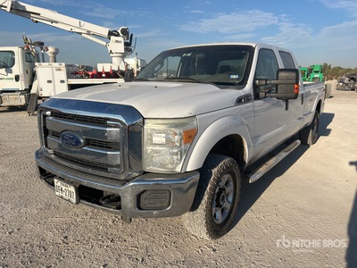 2014 Ford F-250 4x4 Crew Cab Pickup