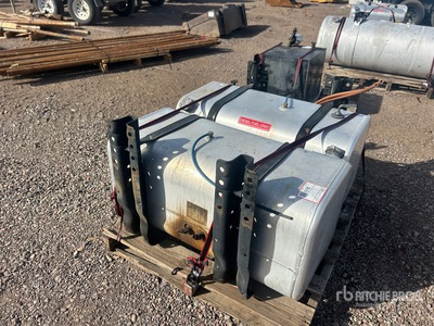 Quantity of (2) Skid Mounted Diesel Kraftstofftank