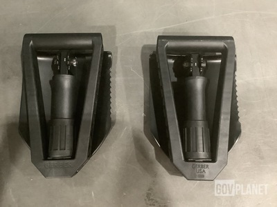 (39) Entrenching Tools