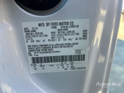 2016 Ford F-250 XL 4x2 Extended Cab Pickup