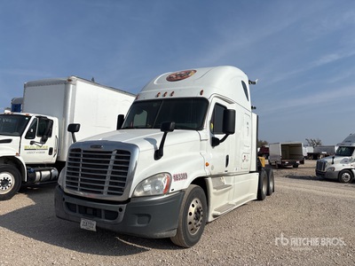 2018 Freightliner Cascadia 125 6x4 T/A Sleeper Truck Tractor (Inoperable)