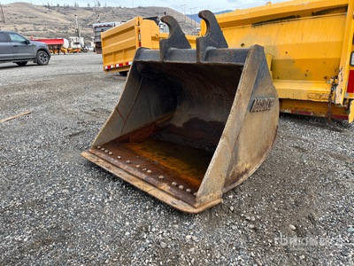 Accurate 58 in Q/C Cleanup Excavator Bucket - Fits Hyundai R220LC