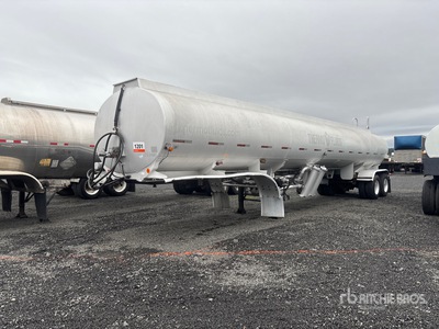 1982 Timberline 9500 gal T/A Tanker Trailer