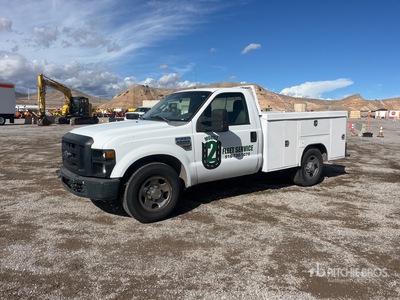 2008 Ford F-350 XL 4x2 Utility Truck