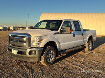 2016 Ford F-350 XLT 4x4 Crew Cab Pickup