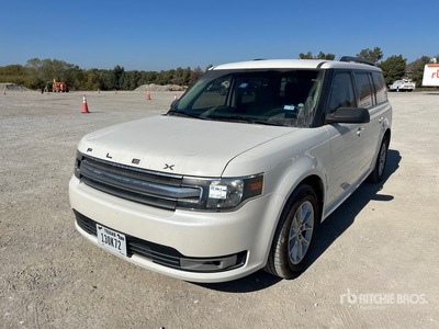 2013 Ford Flex سيارة رياضية متعددة الاستخدامات