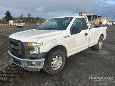 2016 Ford F-150 XL 4x2 بيك اب