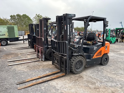 2023 Doosan G30E-7 5500 lb Pneumatic Tire Heftruck