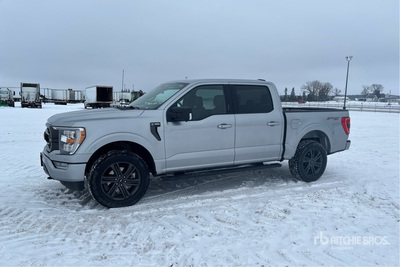 2022 Ford F-150 XLT 4x4 Crew Cab Pickup