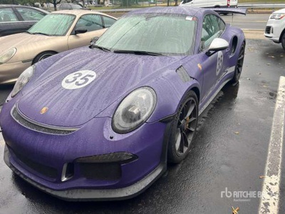 2016 Porsche 911 GT3 RS سيارة كلاسيكية