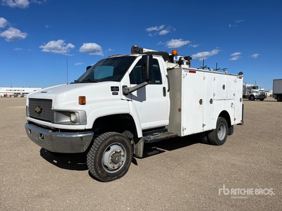 2006 Chevrolet C5500 4x4 Service Truck