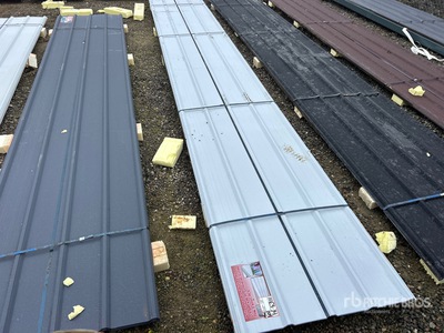 Quantity of (20) 19.69 ft x 3 ft White Metal Roof Panels Divers - autres (Unused)