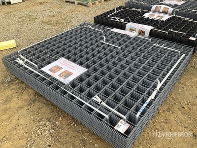 Quantity of (40) 60 in x 72 in 6 Gauge Grey Metal Rail Panel (Unused)