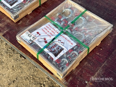 Quantity of (30) Heavy Duty D-Ring Grillete (Unused)