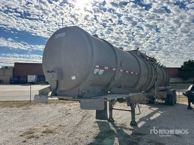 2012 Dragon 8400 gal T/A Tank-Anhänger