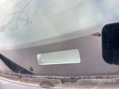 2011 Ford F-250 4x4 Crew Cab Pickup