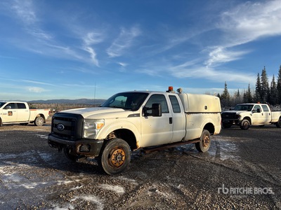 2011 Ford F-350 XL 4x4 Extended Cab Pickup