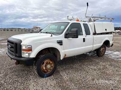 2010 Ford F-350 XL 4x4 Extended Cab Pickup