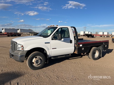 2005 Ford F-350 XL 4x4 Camión Caja Abierta