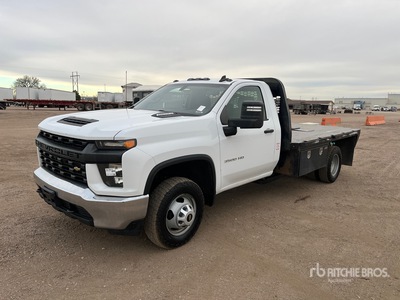 2021 Chevrolet 3500 4x4 Flatbed Truck