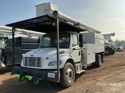 2016 Altec LR760-F70 70 ft on 2017 Freightliner 2017 M2 106 4x2 Forestry Camion à godets