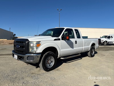 2015 Ford F-250 XL 4x4 Extended Cab Pickup