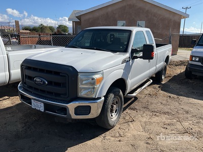 2015 Ford F-250 XL 4x4 Extended Cab Pickup