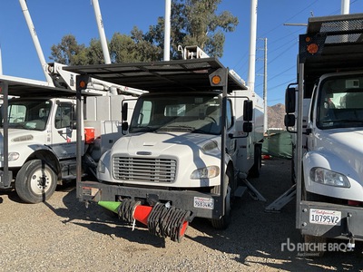 2017 Altec 70 ft on 2017 Freightliner M2 106 4x2 Forestry Camion à godets