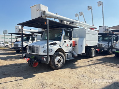 2016 Freightliner M2 106 4x2 Camion à godets