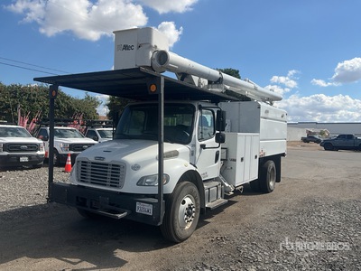 2015 Altec LR760-E70 70 ft on 2015 Freightliner M2 106 4x2 Forestry Bucket Truck