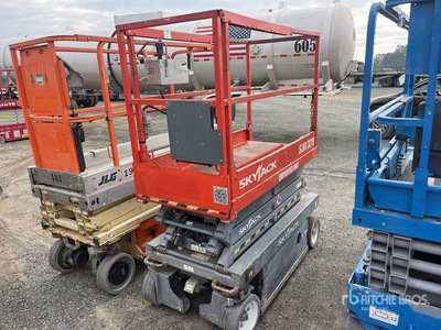 2014 Skyjack SJII3219 Electric Scissor Lift
