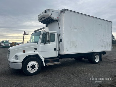 2003 Freightliner FL70 4x2 Refrigerated Truck