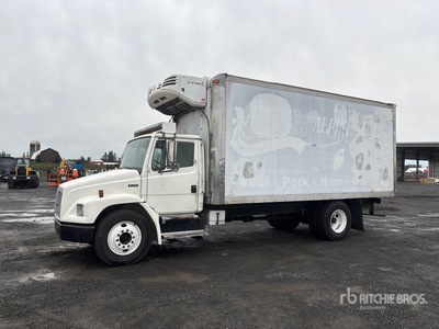 2000 Freightliner FL70 4x2 Refrigerated Truck