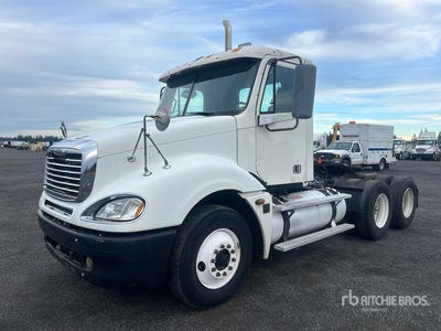 2004 Freightliner Columbia 120 6x4 T/A Day Cab Truck Tractor