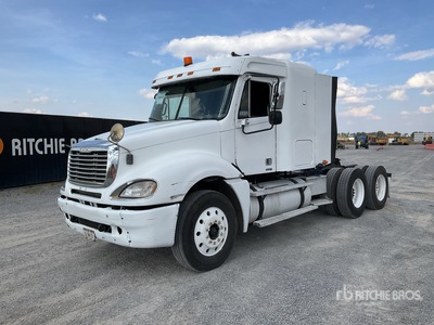 2009 Freightliner Columbia CL120 6x4 Tractocamion con Dormitorio / Tracteur Routier Couchette