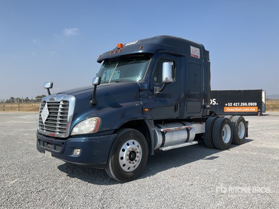 2017 Freightliner Cascadia 125 6x4 Tractocamion con Dormitorio / T/A Sleeper Truck Tractor