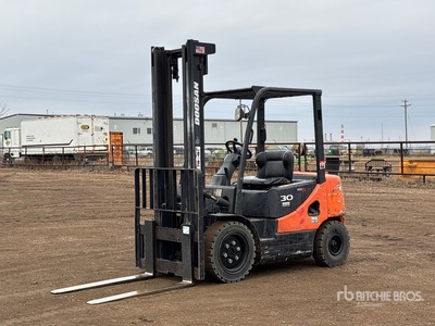 2008 Doosan D30S-5 Pneumatic Tire Forklift