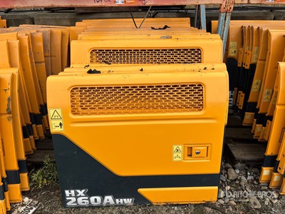 Quantity of Hyundai Excavator Doors