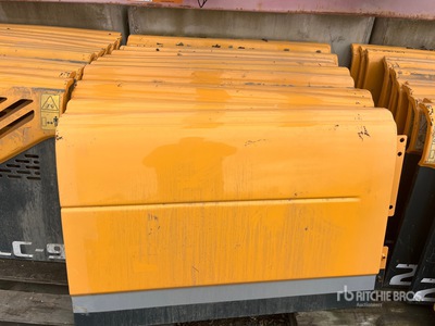 Quantity of (14) Hyundai 200 Series Excavator Panels