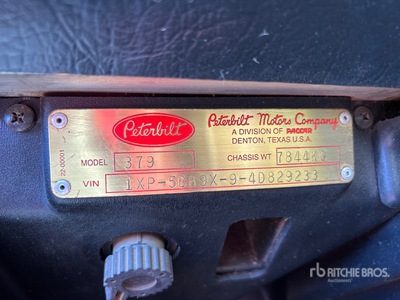 2004 Peterbilt 379 6x4 T/A Sleeper Truck Tractor