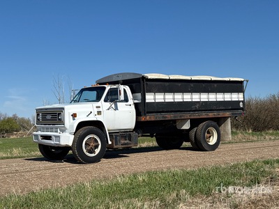 1978 Chevrolet C65 Scottsdale 4x2 Grain Truck