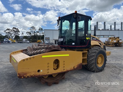 2007 Cat CP-663E Compactador Pata de Cabra