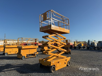 2014 Haulotte Compact 10 Electric Elevador de tijera