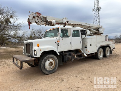 1995 Terex Commander 378-60ECT Straight Boom on 1995 International F2574 6x4 Crew Cab Flatbed Truck with Crane