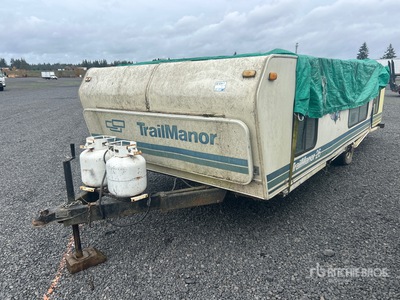 1992 Trailmanor 27/SC S/A Travel Trailer