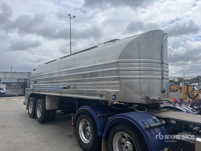 1983 Tieman 15000 L T/A Tanker Trailer